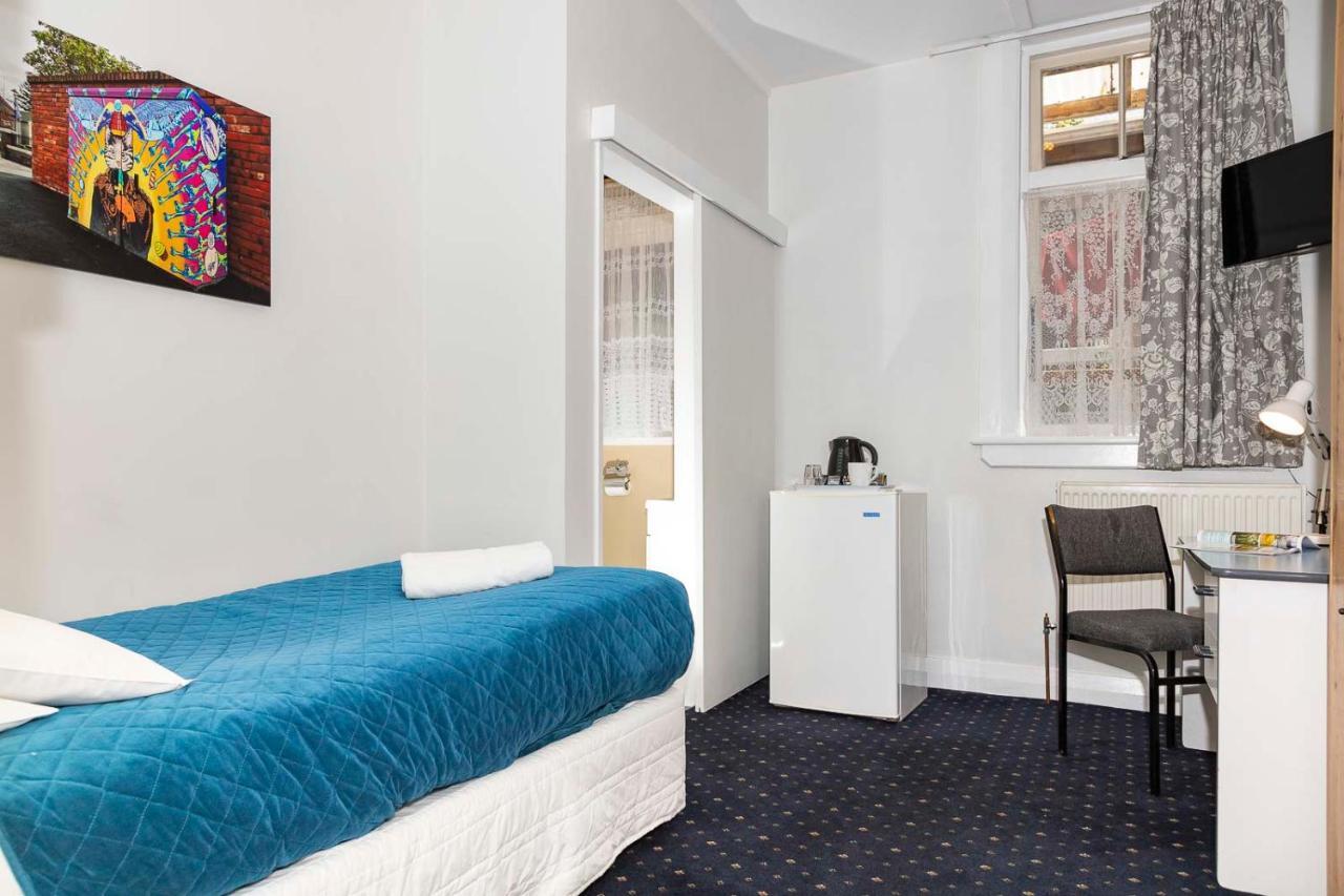Kiwis Nest Backpackers And Budget Accommodation Dunedin Eksteriør bilde