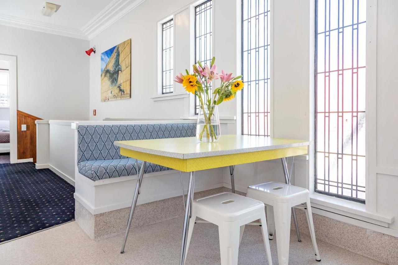Kiwis Nest Backpackers And Budget Accommodation Dunedin Eksteriør bilde