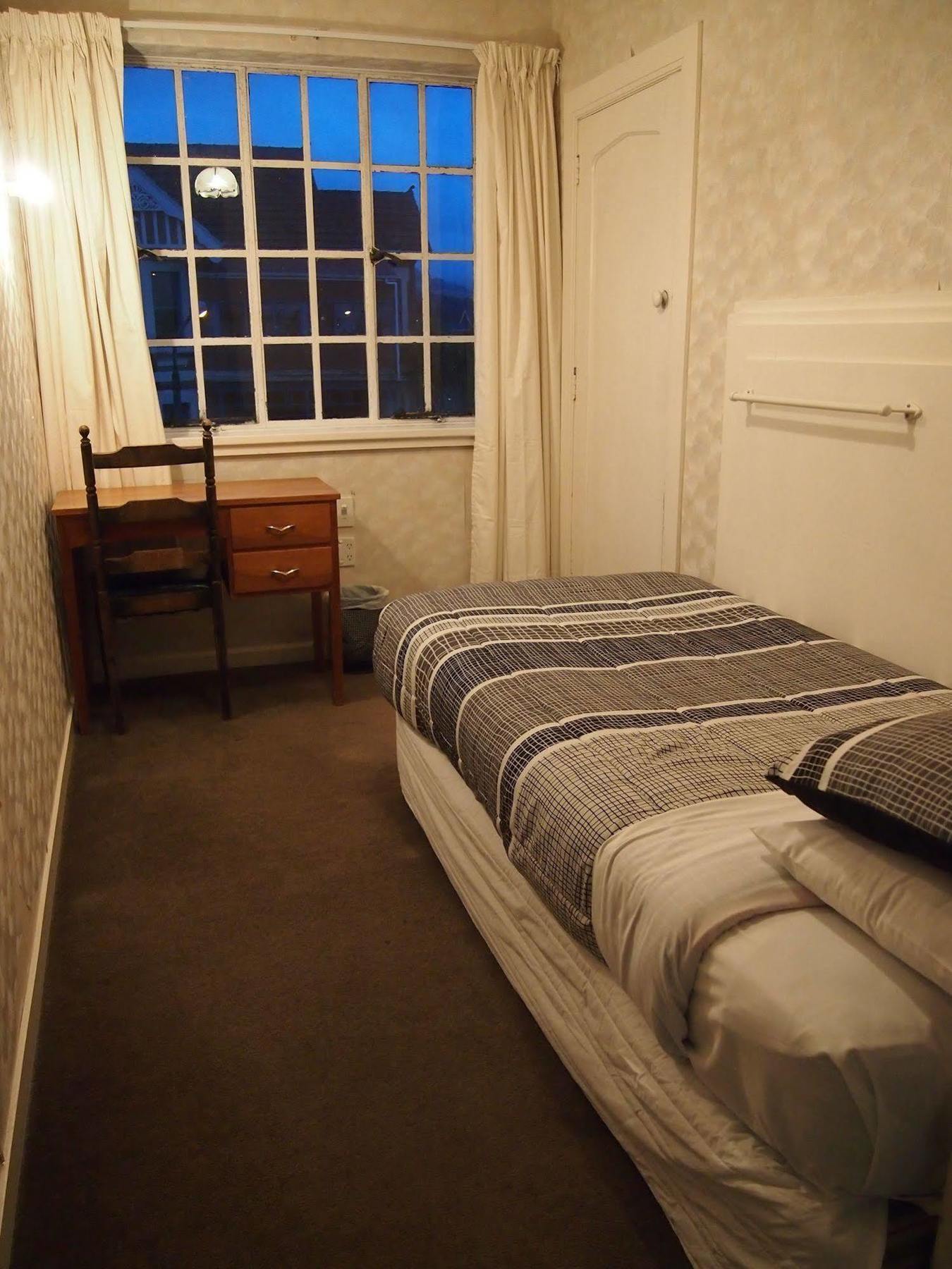 Kiwis Nest Backpackers And Budget Accommodation Dunedin Eksteriør bilde