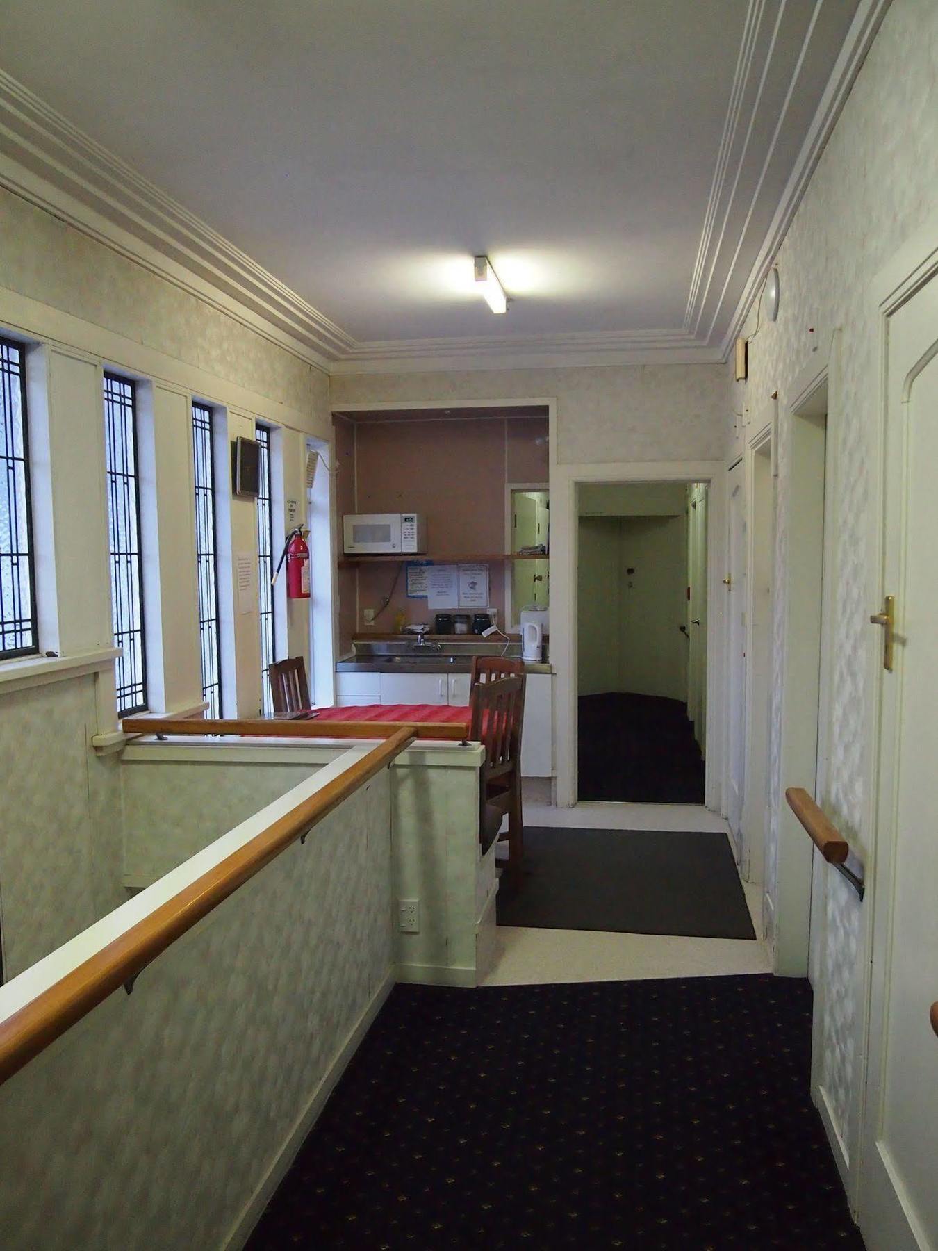 Kiwis Nest Backpackers And Budget Accommodation Dunedin Eksteriør bilde